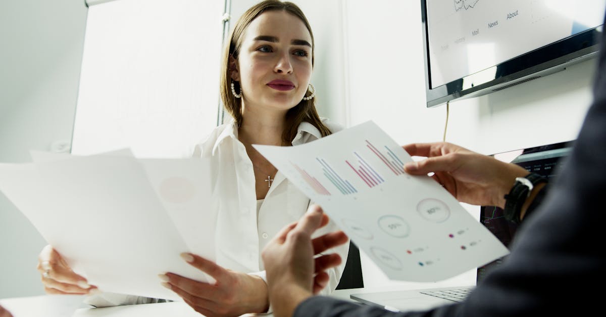 如何用评论优化SEO效果